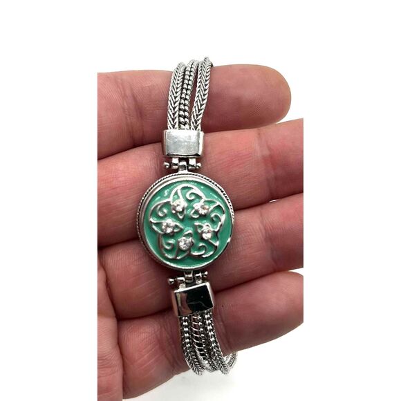 Interchangeable Head Silver Tone Charm Bracelet With Multiple Strands - Picture 4 of 9